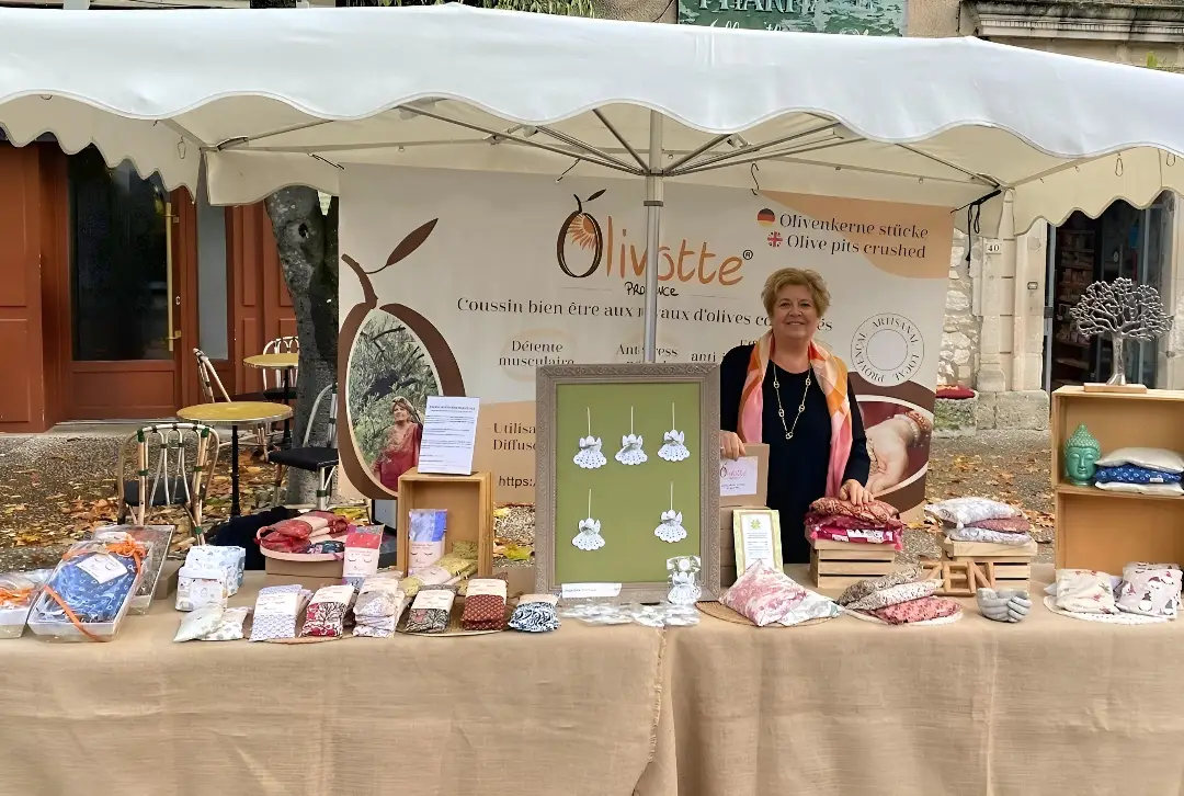 Marielle au marché d'Éygalières
